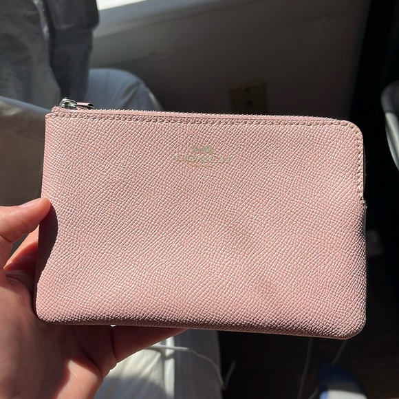 COACH wrist wallet - Picture 1 of 8